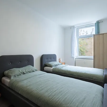 Theater Aparthotel
