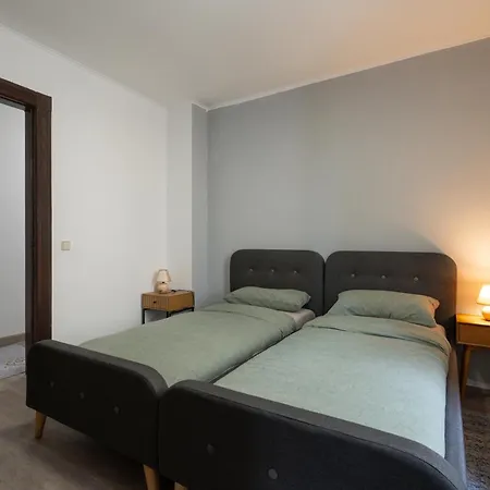 Aparthotel Theater