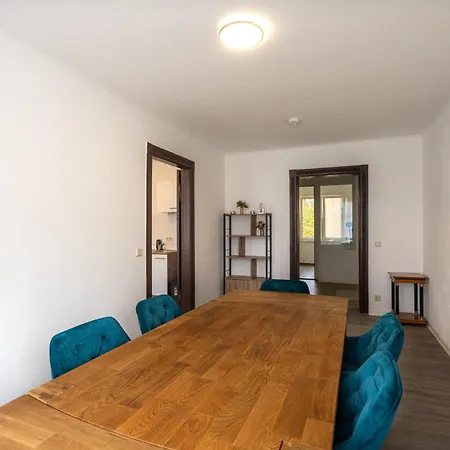 Theater Aparthotel